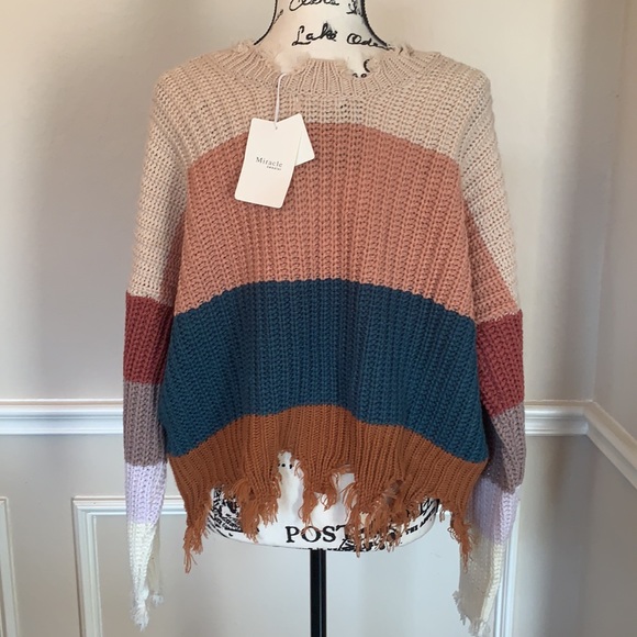 NWT 🍁 Miracle Fringed V Neck Sweater M/L 🍁 - Picture 2 of 4